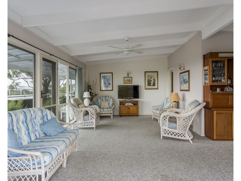 17 Dunlane Court, Rye VIC 3941