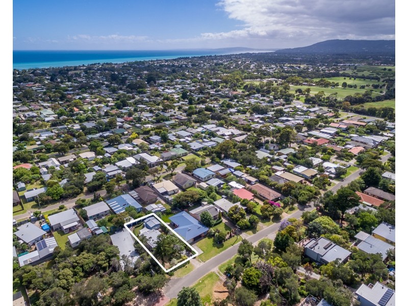 30 Guest Street, Tootgarook VIC 3941