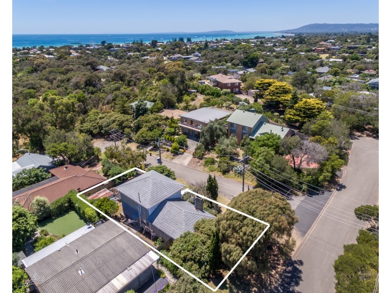 2 Eva Street, Rye VIC 3941