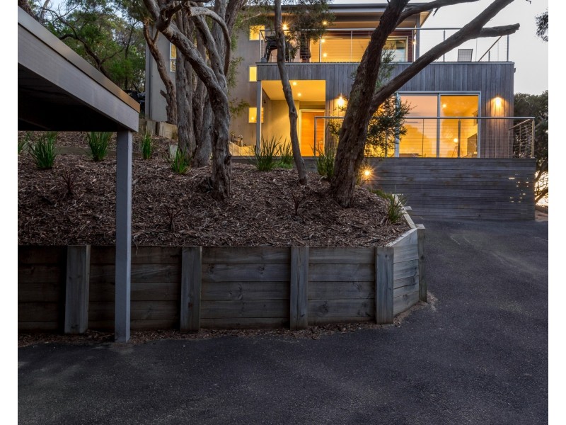 15 Nalong Street, Rye VIC 3941