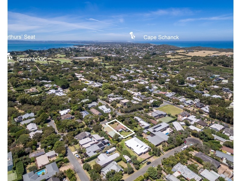 68 Wattle Grove, Portsea VIC 3944