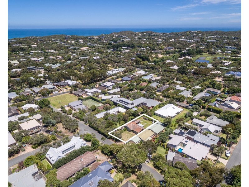 68 Wattle Grove, Portsea VIC 3944