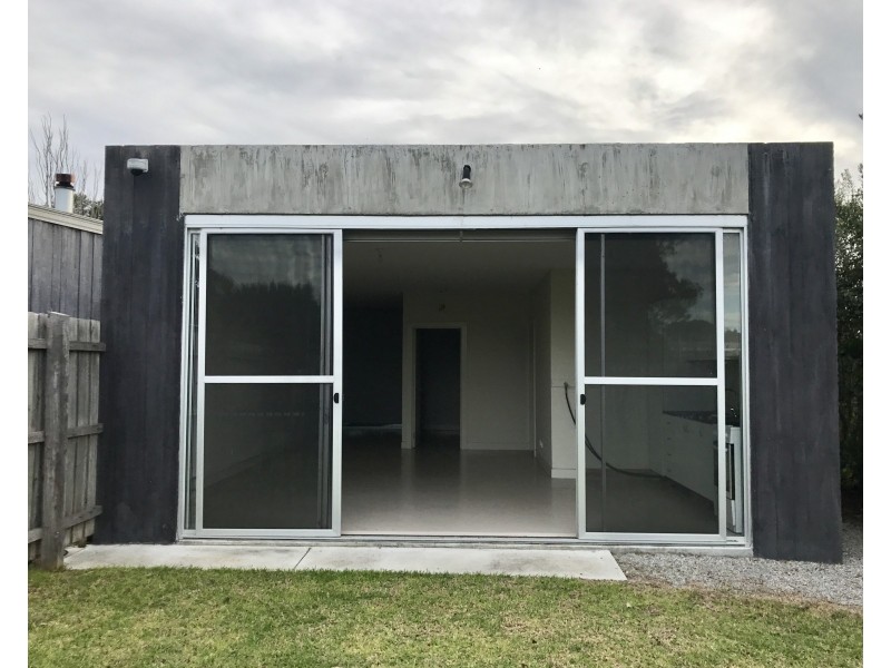 11 Daly Avenue, Rye VIC 3941