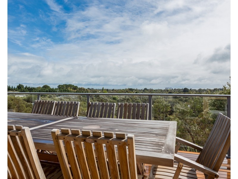 14 Cowrie Court, Tootgarook VIC 3941