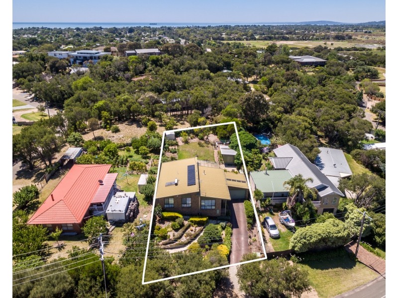 16 Kuringai Road, Tootgarook VIC 3941