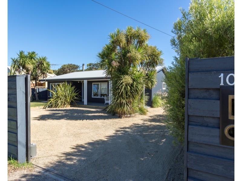 102 Bass Meadows Boulevard, St Andrews Beach VIC 3941