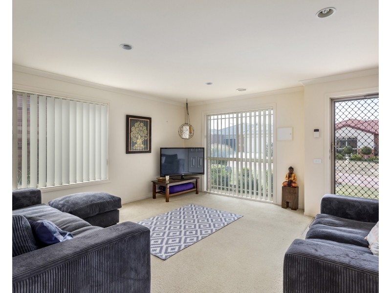 39 Meadow Crest Circuit, Mount Martha VIC 3934