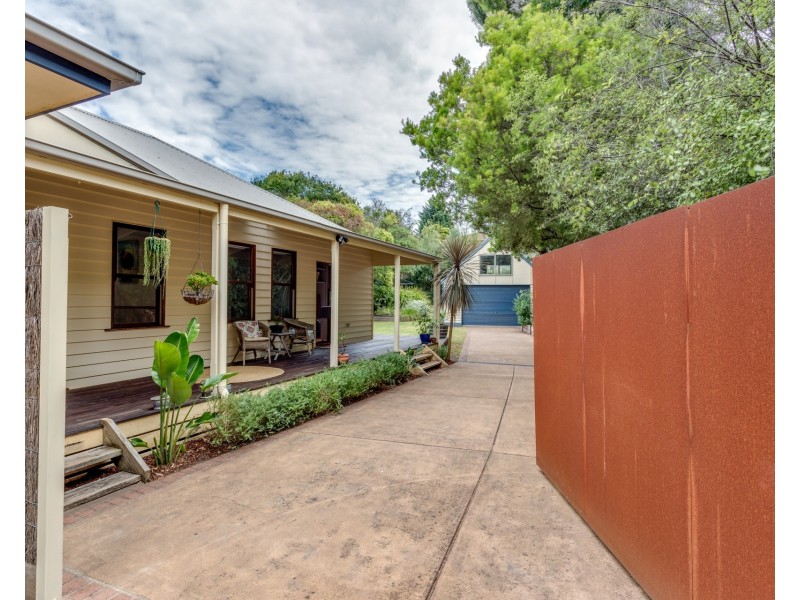 28 Strathmore Street, Rye VIC 3941