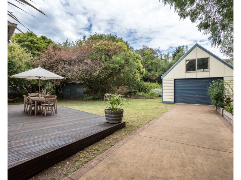 28 Strathmore Street, Rye VIC 3941