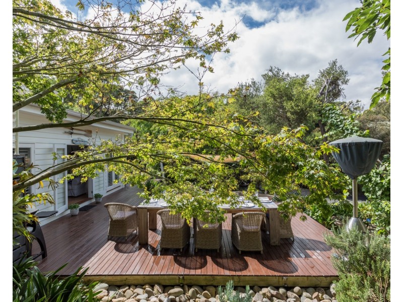 16 Clematis Court, Rye VIC 3941