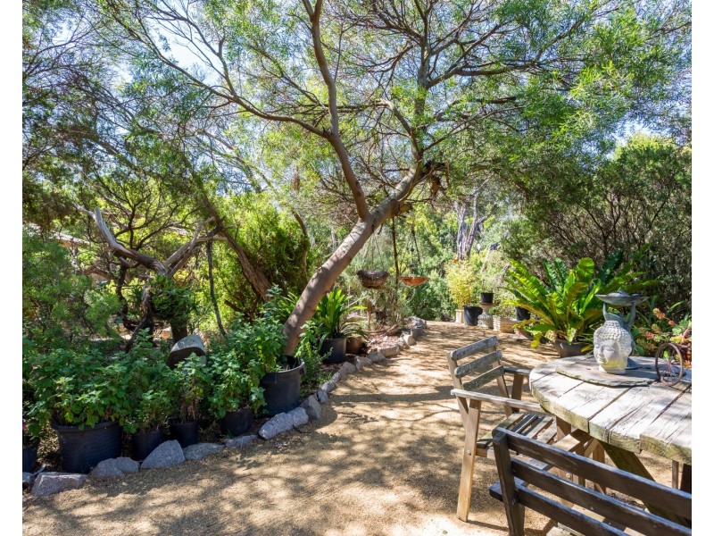 2 Wunda Court, St Andrews Beach VIC 3941
