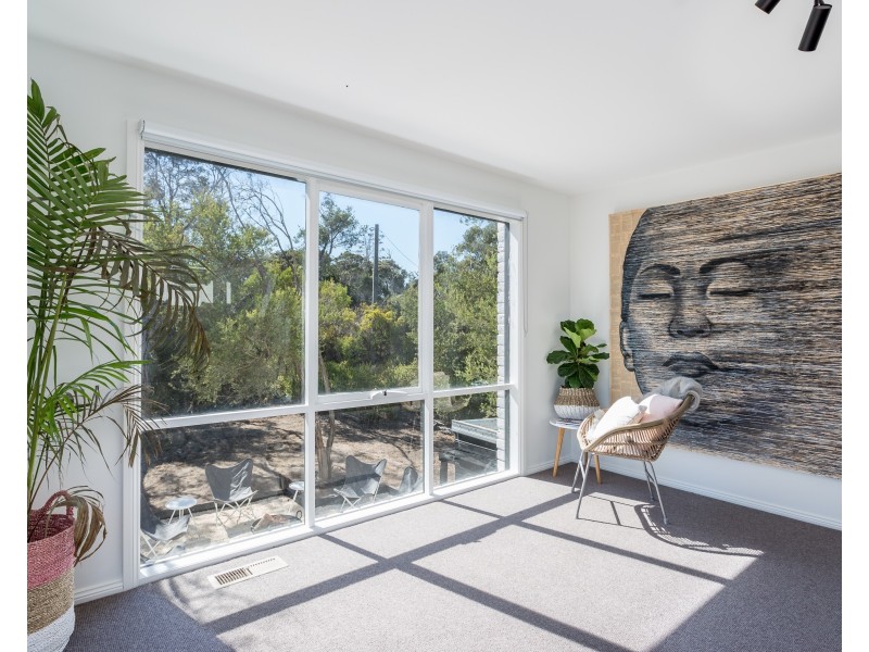 24 Anthony Court, Rye VIC 3941