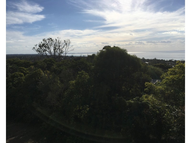 6 Navigator Street, Mccrae VIC 3938