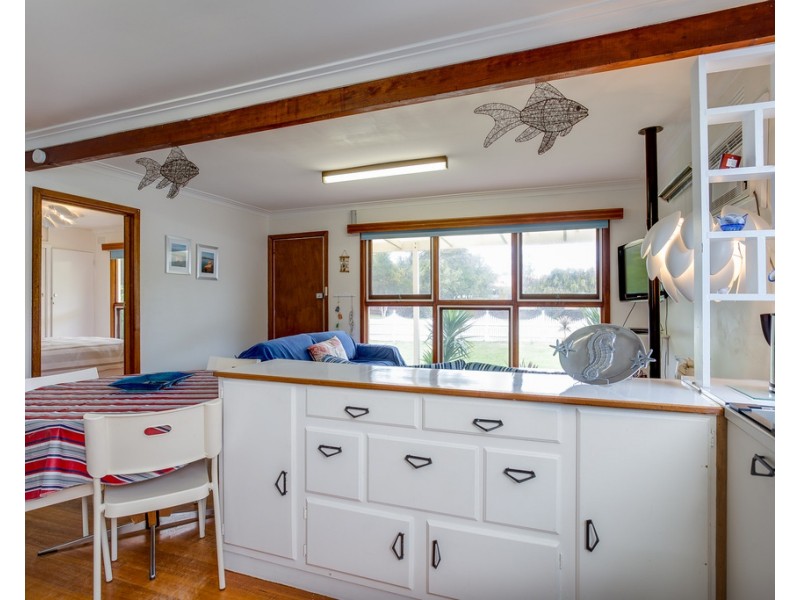 10 Kooringal Road, Blairgowrie VIC 3942