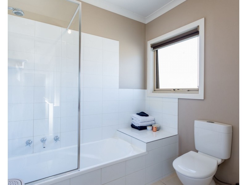 20 Davey Avenue, Dromana VIC 3936