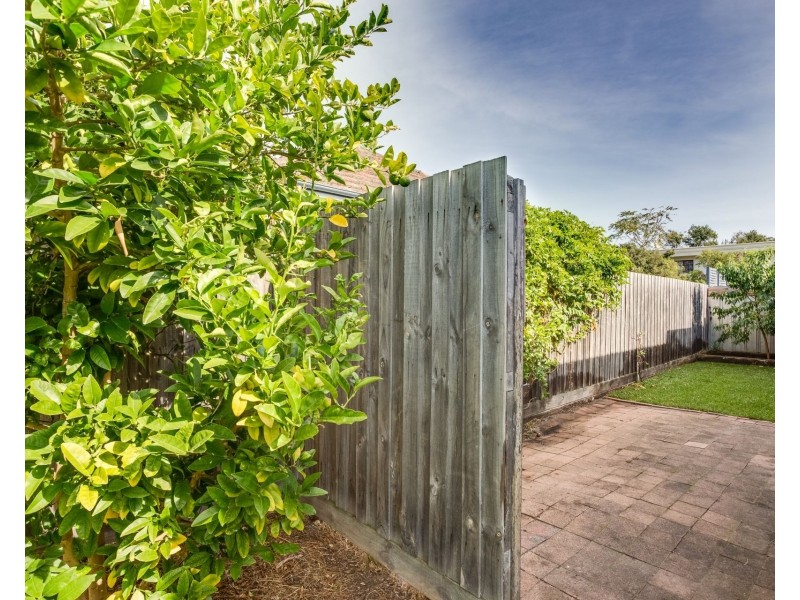 1/2 Marshall Street, Rye VIC 3941