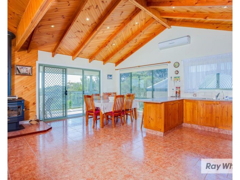 4 Byahamee Street, Rye VIC 3941