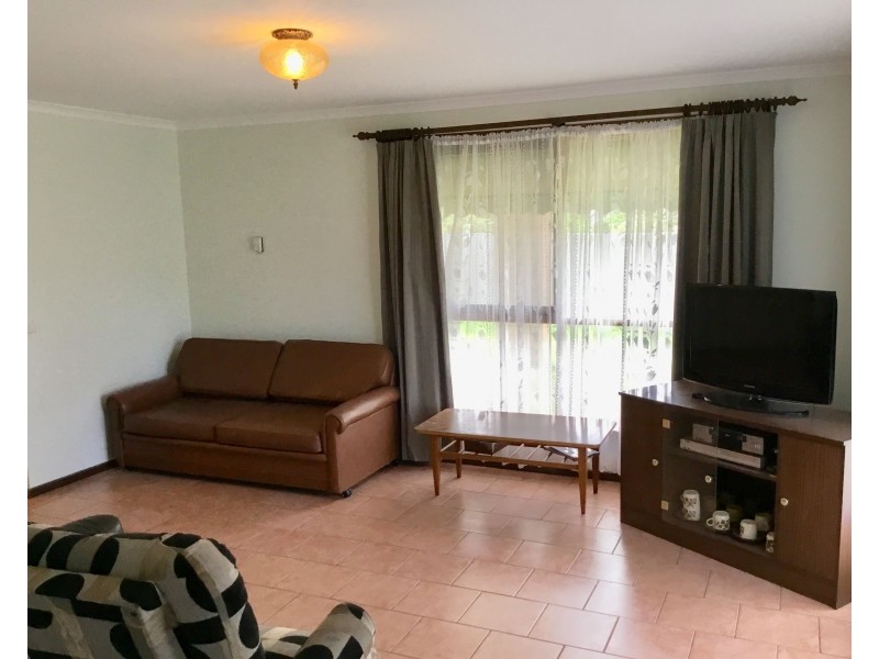 8 Williamson Street, Tootgarook VIC 3941