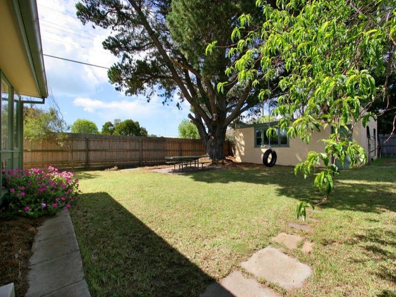 27 Plain Street, Tootgarook VIC 3941
