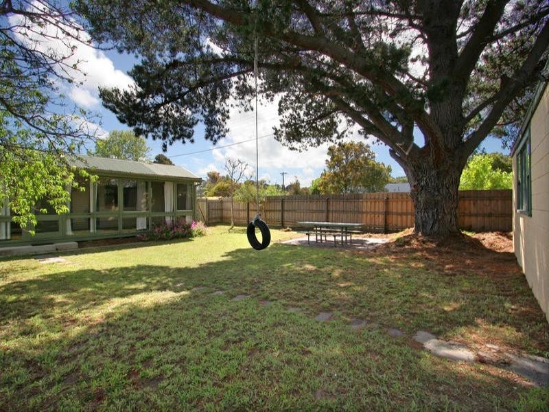 27 Plain Street, Tootgarook VIC 3941
