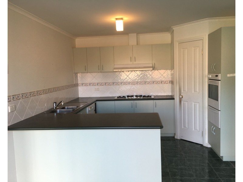 8/128 Salmon Street, Hastings VIC 3915