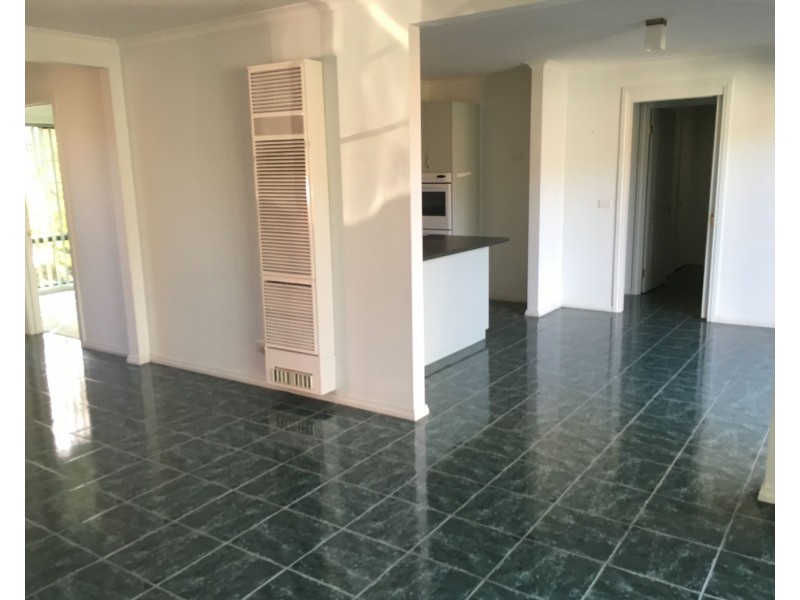 8/128 Salmon Street, Hastings VIC 3915