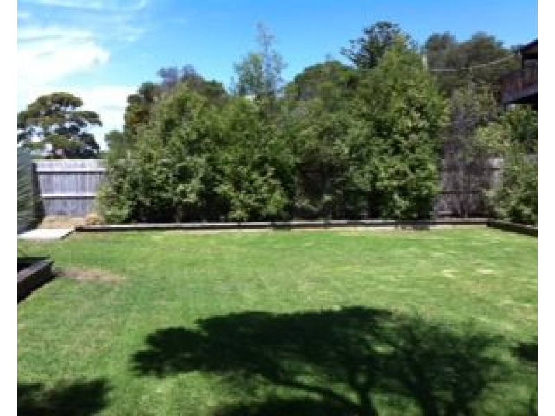 13 Eureka Street, Rye VIC 3941