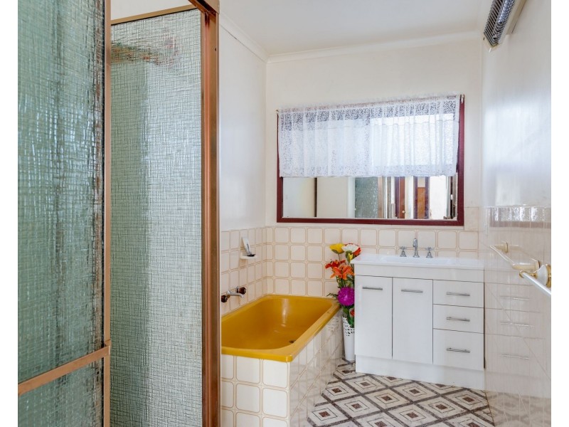 5 Yoorala Road, Rye VIC 3941