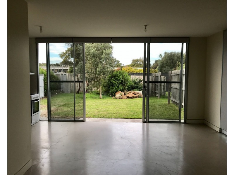 11A Daly Avenue, Rye VIC 3941