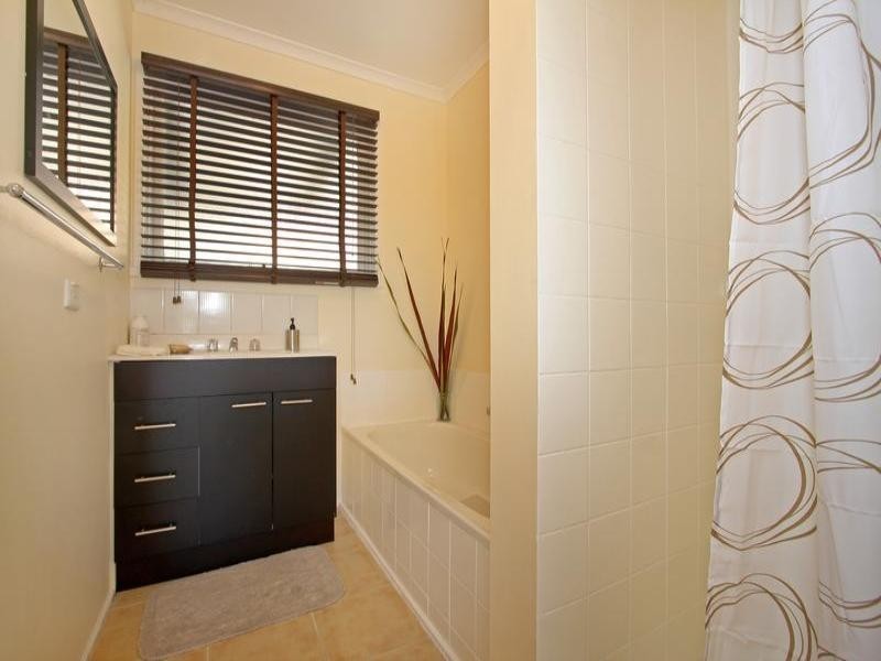 24 Wondaree Street, Rye VIC 3941