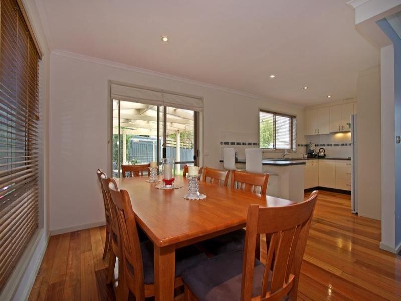 10 Bienias Cresent, Tootgarook VIC 3941