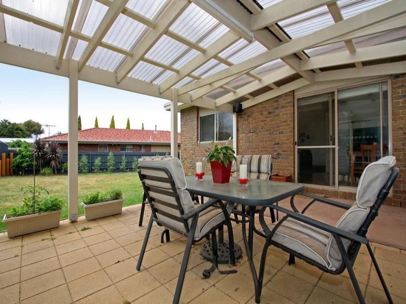 10 Bienias Cresent, Tootgarook VIC 3941