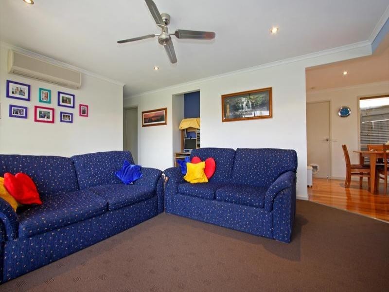 10 Bienias Cresent, Tootgarook VIC 3941