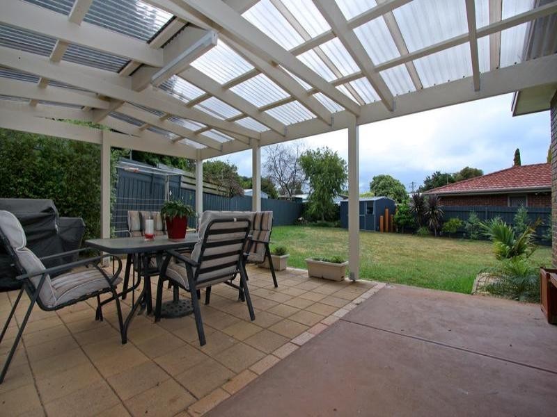 10 Bienias Cresent, Tootgarook VIC 3941