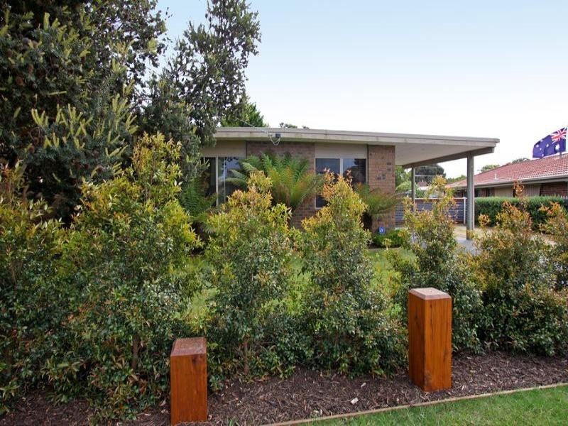 10 Bienias Cresent, Tootgarook VIC 3941