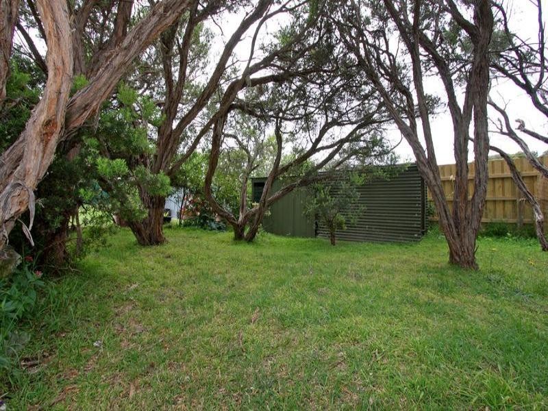 21 Cooraminta Road, Rye VIC 3941