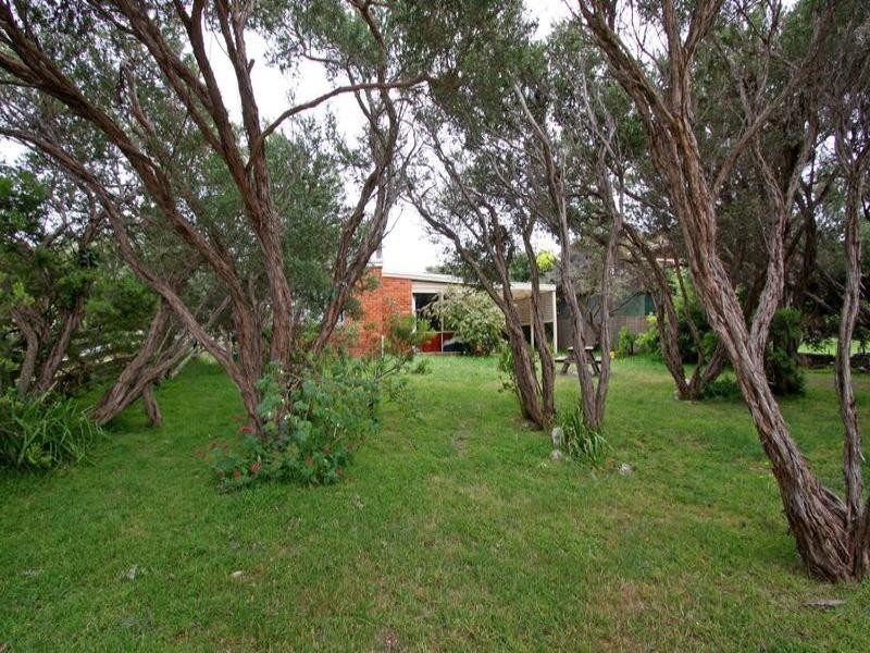 21 Cooraminta Road, Rye VIC 3941