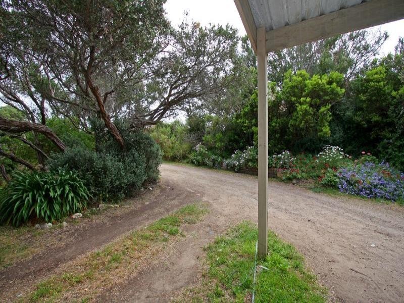 21 Cooraminta Road, Rye VIC 3941