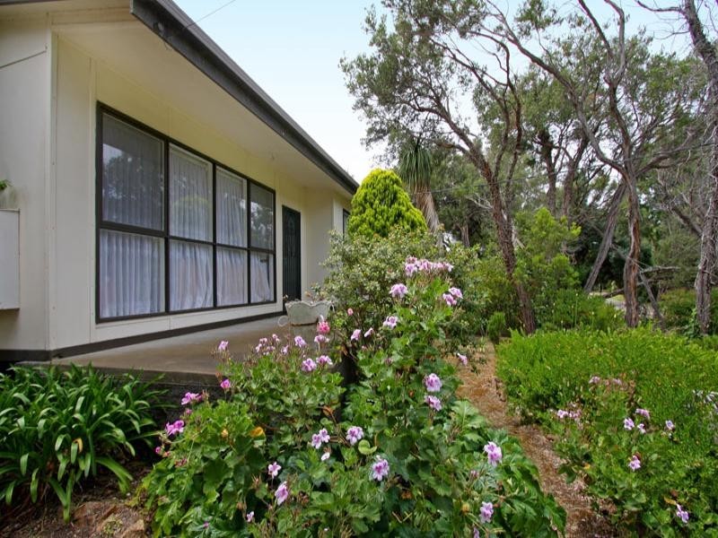 4 Albert Avenue, Rye VIC 3941