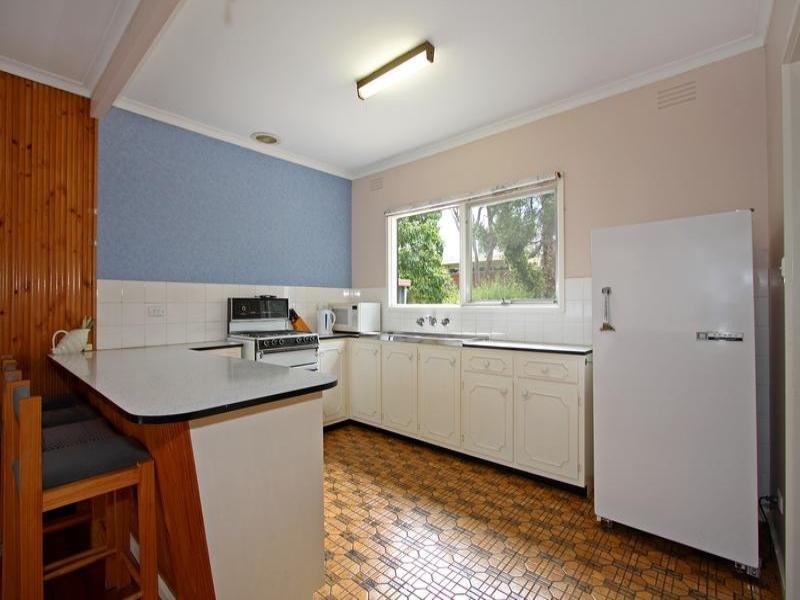 4 Albert Avenue, Rye VIC 3941