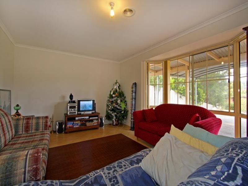 22 Bienias Crescent, Tootgarook VIC 3941
