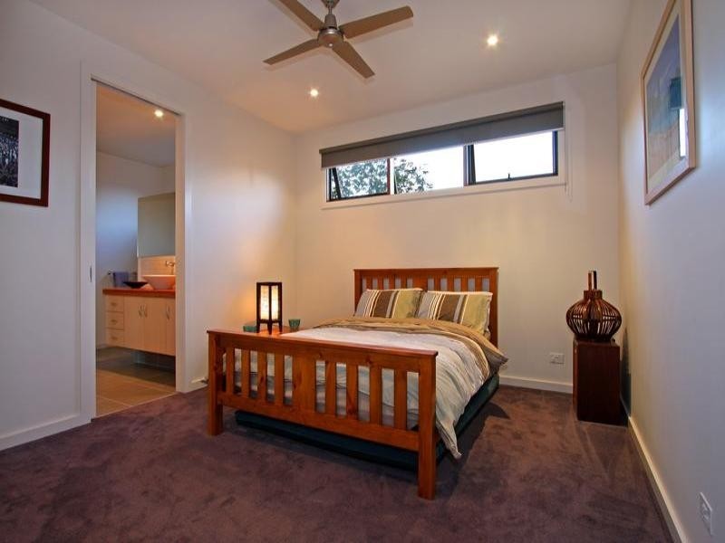 9 Kanburra Street, Rye VIC 3941