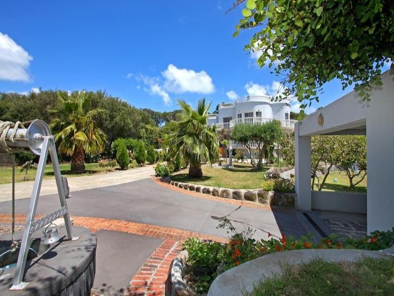 15 Allan Street, Blairgowrie VIC 3942