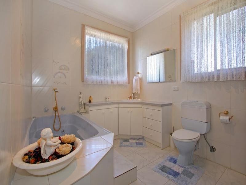 15 Allan Street, Blairgowrie VIC 3942