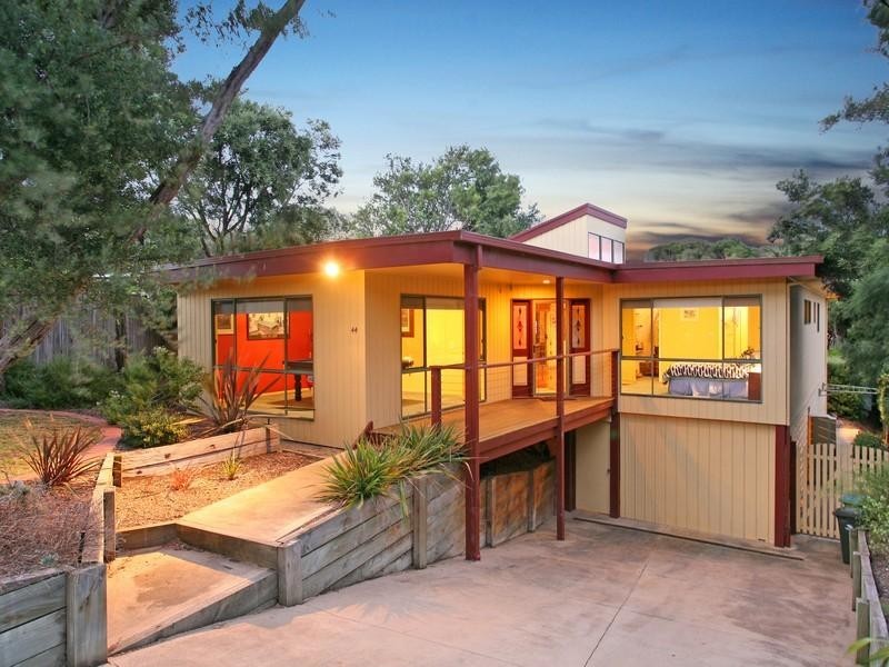 44 Alexander Avenue, Rye VIC 3941