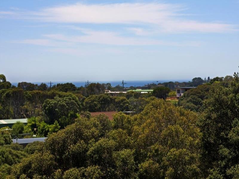 11 Yarrayne Street, Rye VIC 3941