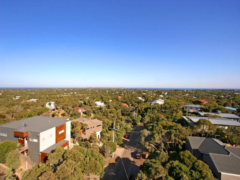 61 Owarra Street, Rye VIC 3941