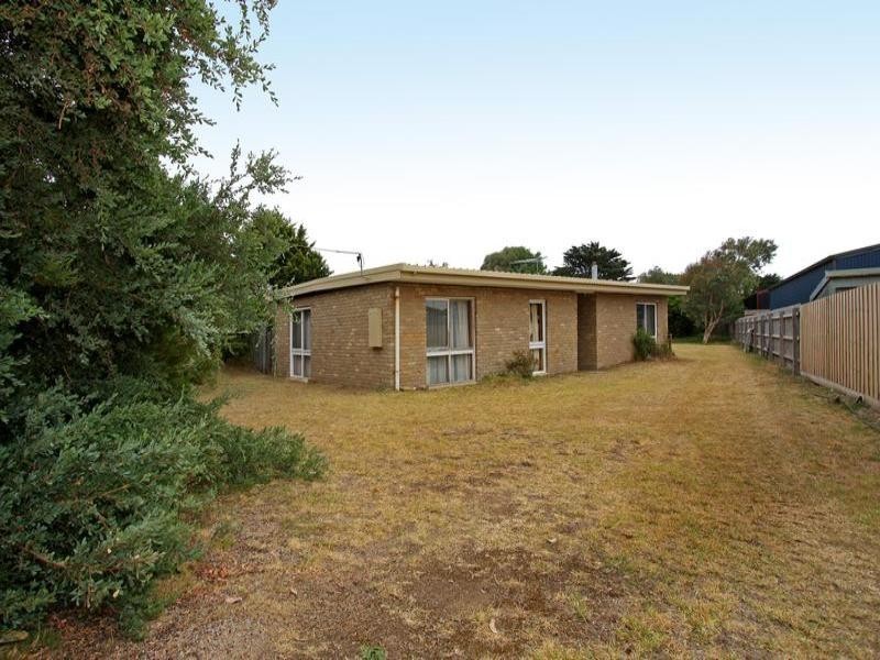 18 Tiberius Road, St Andrews Beach VIC 3941