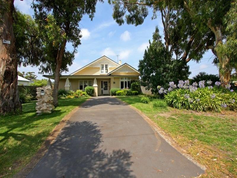 23 Weeroona Street, Rye VIC 3941