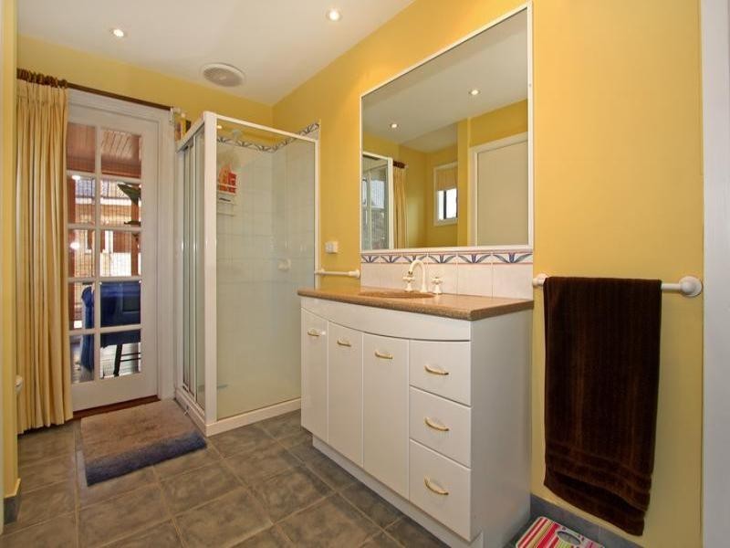 23 Weeroona Street, Rye VIC 3941